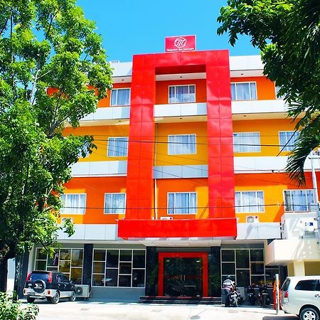 Maleosan Inn Manado Hotel Zewnętrze zdjęcie