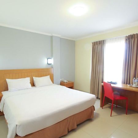 Maleosan Inn Manado Hotel Zewnętrze zdjęcie