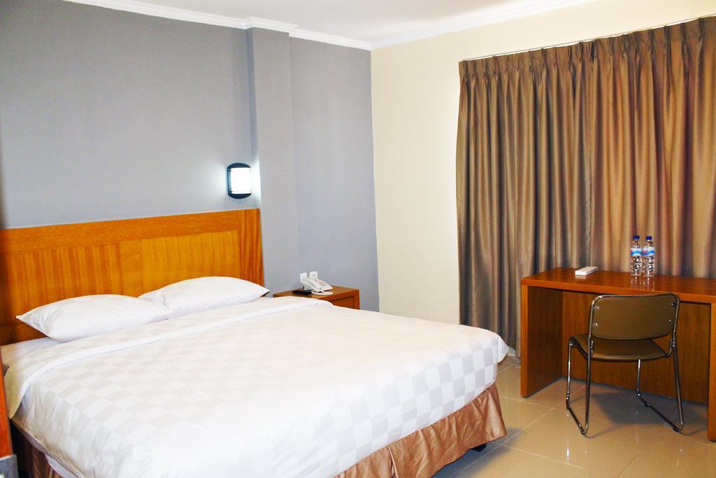 Maleosan Inn Manado Hotel Zewnętrze zdjęcie